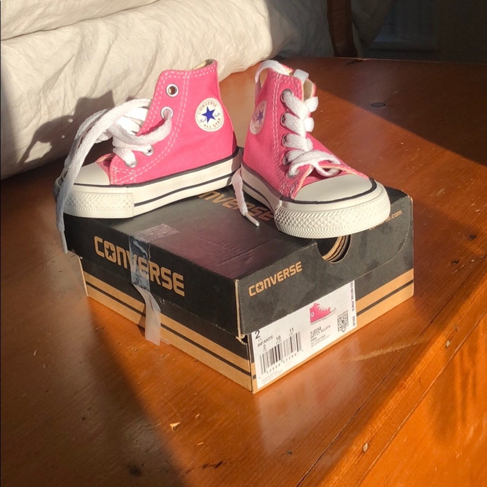 Converse Chuck Taylor All Star Size 2